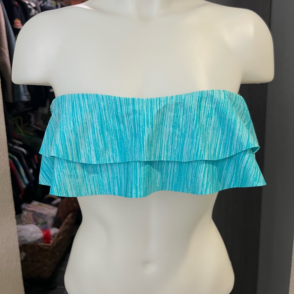 NWOT Mossimo Blue Bikini Top
